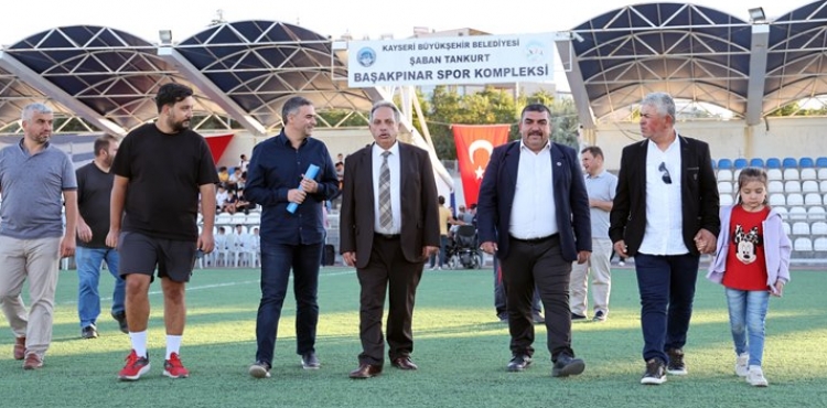 BAKAN YALIN'DAN BAAKPINARSPOR'A DESTEK