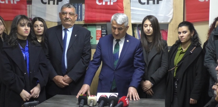 CHP Kayseri Milletvekili Aday Aday Zeki Gm, seim ofisi at