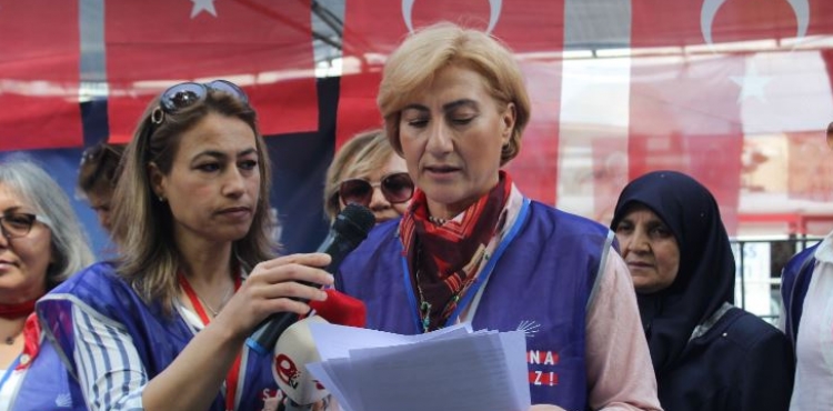 CHP Kayseri Kadın Kolları Başkanı Sunu: Cumhuriyet değerlerimizi korumak için, haydi kadınlar sandığa