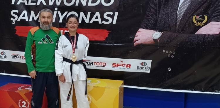 Taekwondo Türkiye Şampiyonasında Kayserili sporcu şampiyon oldu