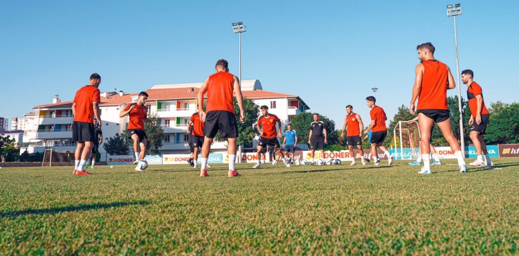 Kayserisporda futbolculara verilen izin bitti