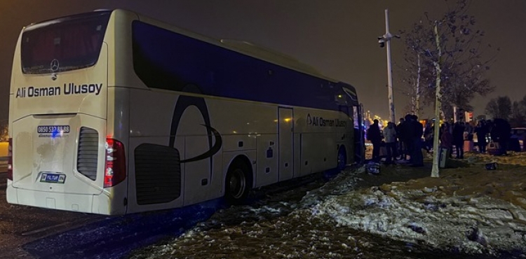 Kayseri'de servis midibs ile yolcu otobs arpt: 17 yaral