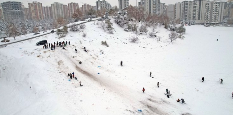 TALAS'IN ERCYES'NDE KAYAK KEYF