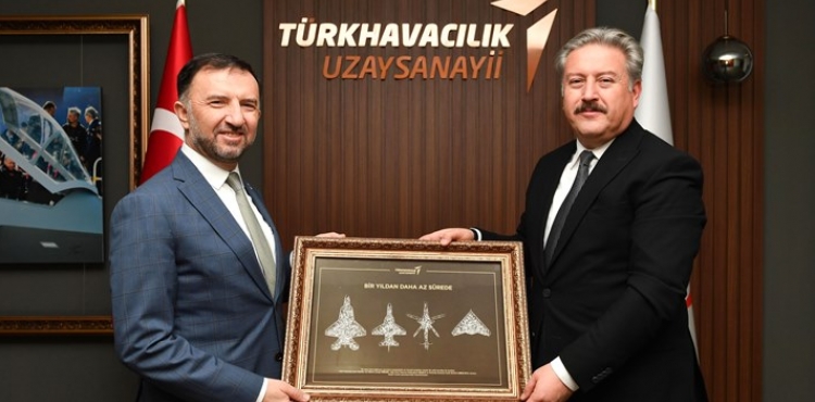 BAKAN PALANCIOLUNDAN SAVUNMA SANAY BAKANLIINA VE TUSAޒA ZYARET