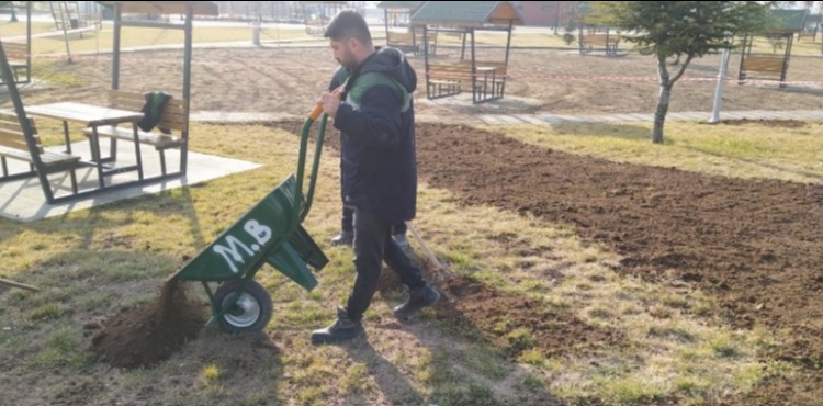 BYKEHR, TRKYENN EN BYK MLLET BAHESݒNDE BAHAR HAZIRLIKLARINA BALADI