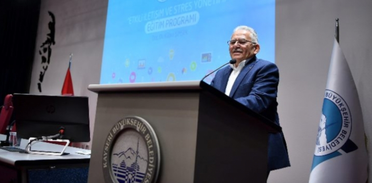 BAKAN BYKKILI: YA RENEN OL, YA RETEN OL