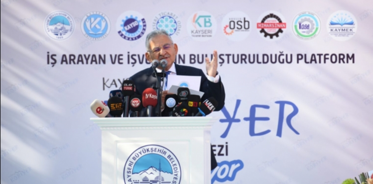 BÜYÜKŞEHİR’İN KAYSERİ KARİYER MERKEZİ İLE 1 AYDA 255 KİŞİ İŞE YERLEŞTİ