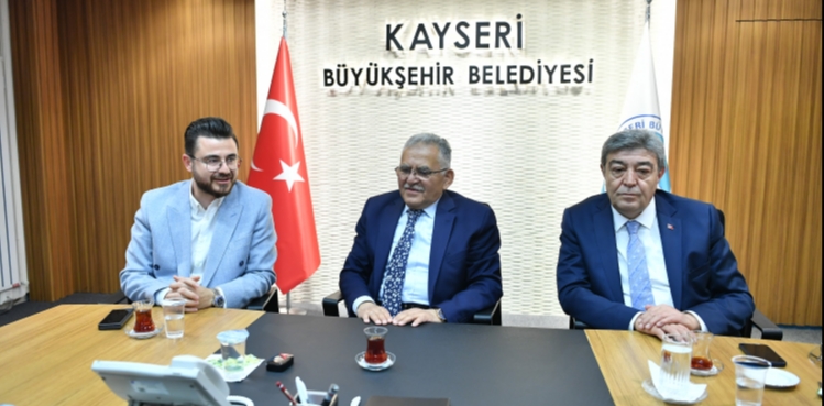 BAŞKAN BÜYÜKKILIÇ, TÜRK-İŞ HEYETİNİ AĞIRLADI