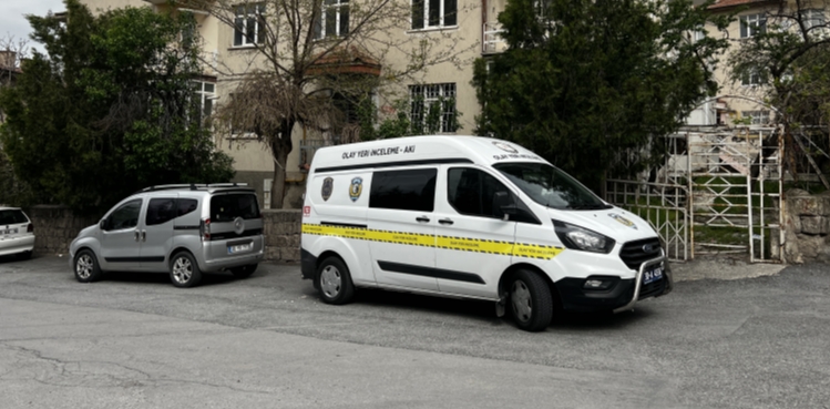 Miras tartışmasında babasını bıçaklayıp öldürdü
