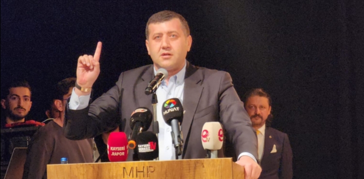 VEKİL ERSOY: “3 HİLALİ BİR GÜN ERCİYES’İN ZİRVESİNE DİKECEĞİZ”