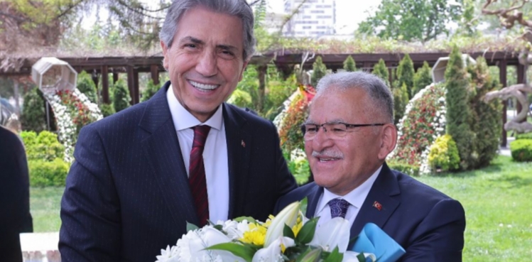 BAŞKAN BÜYÜKKILIÇ’I ZİYARET EDEN AK PARTİ GENEL BAŞKAN YARDIMCISI DEMİR: “KAYSERİ BİZİM ONURUMUZ, GURURUMUZ”