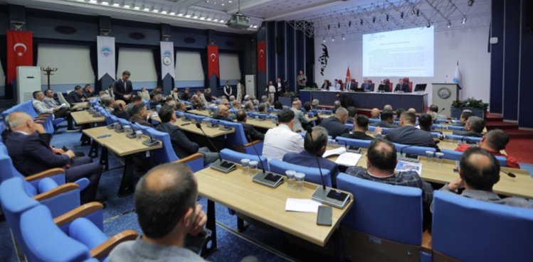 BÜYÜKŞEHİR MECLİSİ’NDE 82 MADDE KARARA BAĞLANDI