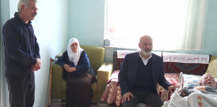 BAŞKAN ÇOLAKBAYRAKDAR: “EVDE SAĞLIK HİZMETİMİZLE DE GÖNÜLLERE DOKUNUYORUZ”