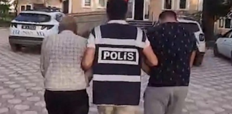 Köpek dövüştüren 2 kişiye gözaltı