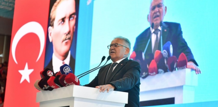 BAŞKAN BÜYÜKKILIÇ, ULUSLARARASI MEB ROBOT YARIŞMASI AÇILIŞ TÖRENİ’NE KATILDI