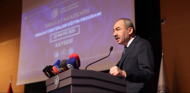 İHRACAT AKADEMİSİ EĞİTİM İŞ BİRLİĞİ PROTOKOLÜ İLE İHRACAT DESTEKLERİ EĞİTİM PROGRAMI KTO’DA GERÇEKLEŞTİRİLDİ