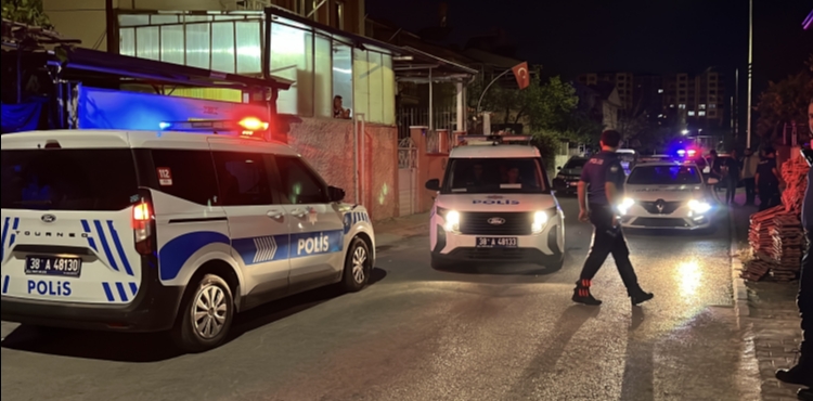 Kayseri'de sahipli köpek tarafından ısırılan çocuk yaralandı