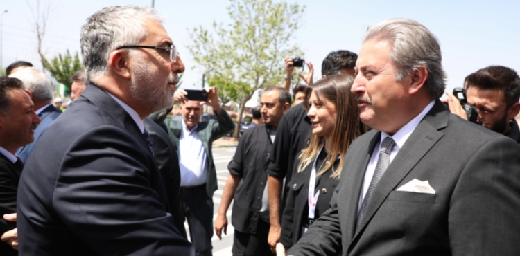 MELİKGAZİ BELEDİYESİ, İŞ SAĞLIĞI VE GÜVENLİĞİ FUARINDA STAND AÇTI