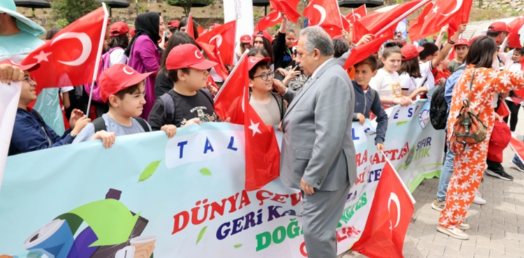TALAS BELEDİYESİ'NDEN ÇEVRE GÜNÜ’NE ANLAMLI PROGRAM