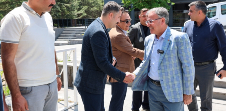 Başkan Özdoğan, bayram mesaisi yapan ekiplere teşekkür etti
