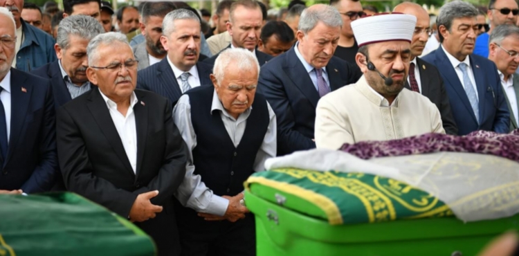 BAKAN BYKKILIǒTAN MERHUME YENGES NACYE BYKKILIǒA SON GREV
