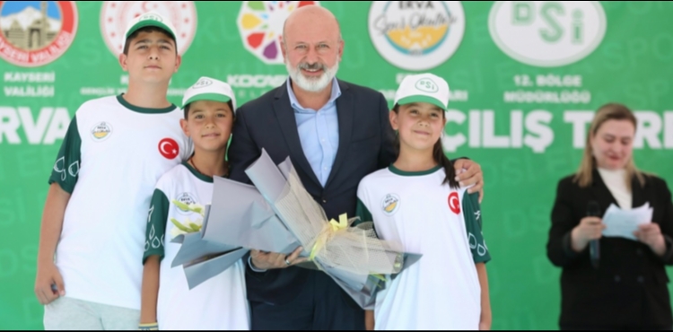 BAŞKAN ÇOLAKBAYRAKDAR: “ERVA, GENÇLİĞİN GELECEĞİNİ İNŞA EDİYOR”