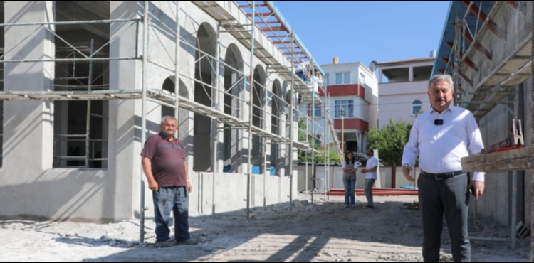 BAŞKAN PALANCIOĞLU, YAPIMI DEVAM EDEN HAYRAT CAMİİ’Yİ İNCELEDİ
