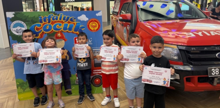 MİNİK İTFAİYECİLER KUMSMALL AVM’DE