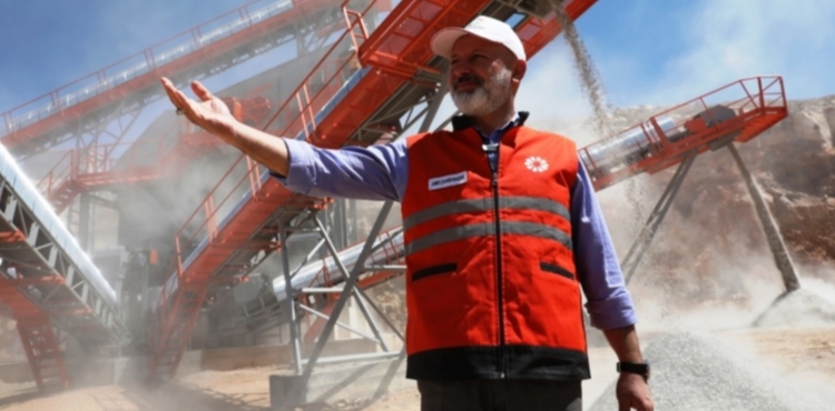 BAKAN OLAKBAYRAKDAR: KNC FABRKAMIZ, YERL RETMN VE KAYSERݒNN GURURUDUR