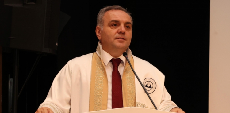 ER Adalet MYOda 14. Dnem Mezuniyet Sevinci