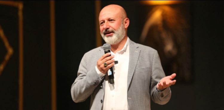 KOCASİNAN BELEDİYESİ’NDEN 7’DEN 70’E HERKESE MUHTEŞEM TİYATRO KEYFİ