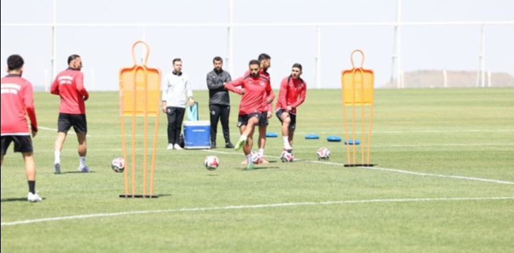 25 futbol takm, yaz kamp iin Erciyes'i tercih etti