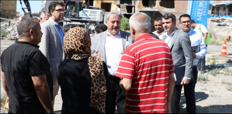 Bakan Palancolu: Melikgazide Metruk Yapya Yer Yok!