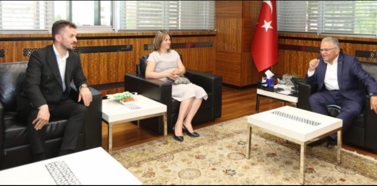 BAŞKAN BÜYÜKKILIÇ, BİLİŞİM AKADEMİSİ’NİN DANIŞMA KURULU ÜYELERİ İLE BİR ARAYA GELDİ