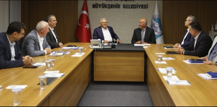 BAŞKAN BÜYÜKKILIÇ’TAN CUMHUR İTTİFAKI BELEDİYE BAŞKANLARIYLA “YATIRIM” TOPLANTISI