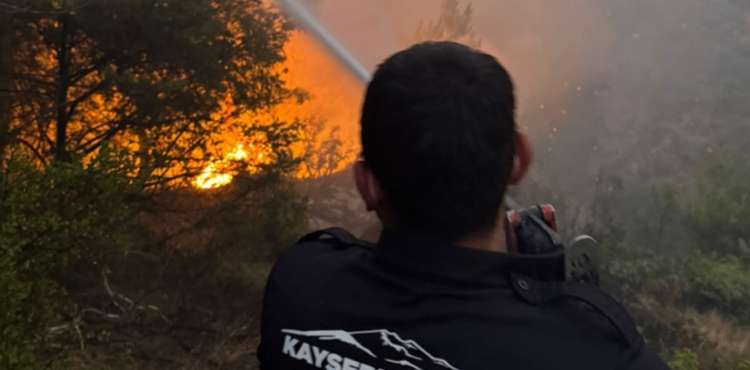 KAYSERİ BÜYÜKŞEHİR İTFAİYESİ, HAZİRAN’DA 977 OLAYA MÜDAHALE ETTİ