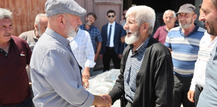BAŞKAN ÇOLAKBAYRAKDAR’DAN ÜRETİCİYE GÜÇLÜ DESTEK: ÇİFTÇİLERE SÜT TANKI HİBESİ!