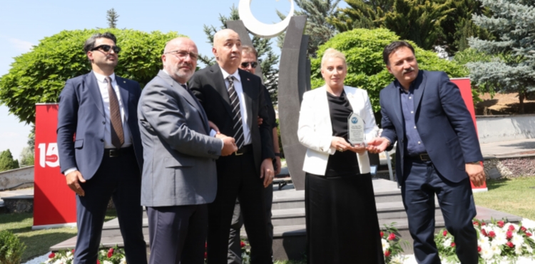Kayseri Üniversitesi’nde “Şehitler Anıtı” Açıldı