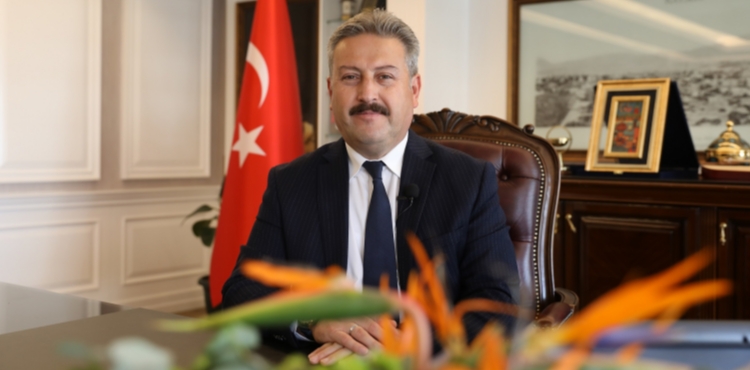BAŞKAN PALANCIOĞLU BASIN BAYRAMINI KUTLADI