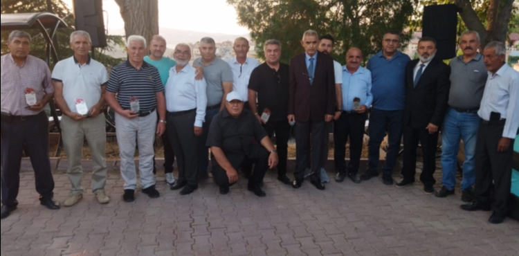 Emmiler Mahallesi’nde Pilav Şenliği