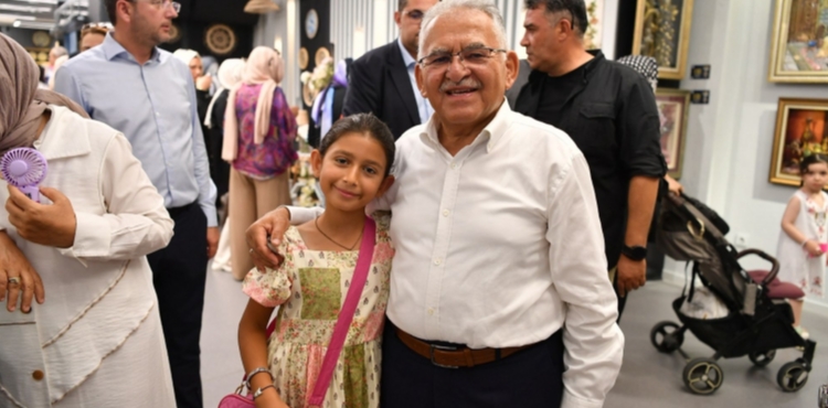 BAKAN BYKKILI, KAYMEK YIL SONU SERGSݒN ATI