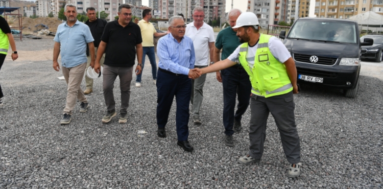 BAŞKAN BÜYÜKKILIÇ’TAN METEOROLOJİ KATLI KAVŞAĞI’NDA SAHA İNCELEMESİ