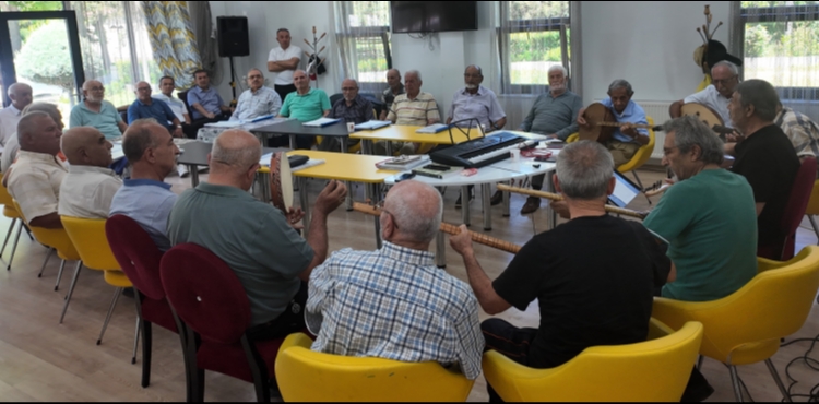 GÖNÜL BELEDİYECİLİĞİNİN EN GÜZEL SESİ: ULU ÇINARLAR KOROSU