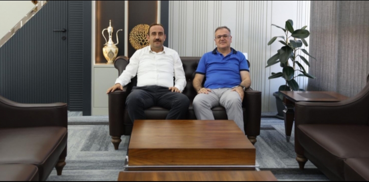 HACILAR BELEDYE BAKANI BLAL ZDOAN, NCESU BELEDYE BAKANI MUSTAFA LMEK MAKAMINDA AIRLADI.
