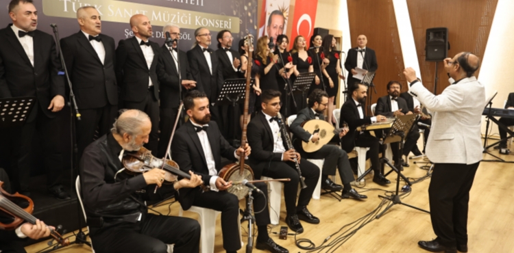 TALAS BELEDYESݒNDEN ZAFER HAFTASINA GRKEML KUTLAMA