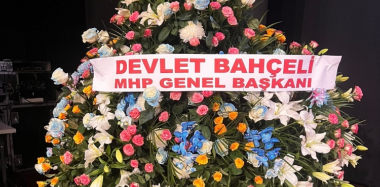 Baheli'den, AK Parti'ye zel iek