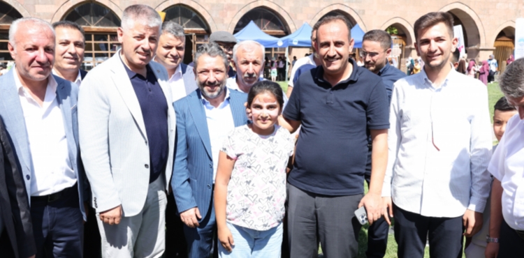 SPOR A.. BZM LEDE: NCESU'DA ELENCE VE SPOR DOLU BR GN