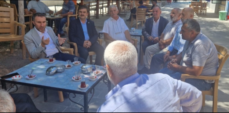 Saadet Partisi Heyeti Tomarza’da Resmi Temaslar Sonrası Esnaf ve Halkla Buluştu