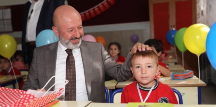 “EN KIYMETLİ HAZİNEMİZ YAVRULARIMIZA DAHA SAĞLIKLI ORTAMLAR HAZIRLIYORUZ”