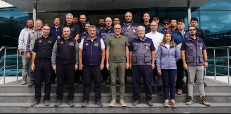 BAŞKAN BÜYÜKKILIÇ İLE AFAD YETKİLİLERİNDEN AFET RİSKLERİNİ AZALTACAK ÖRNEK PROJE DEĞERLENDİRMESİ